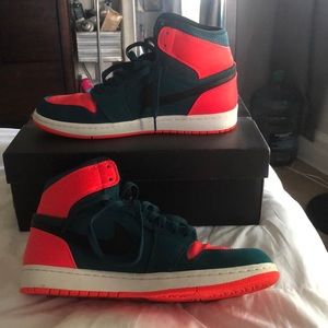 Air Jordan 1 Retro High